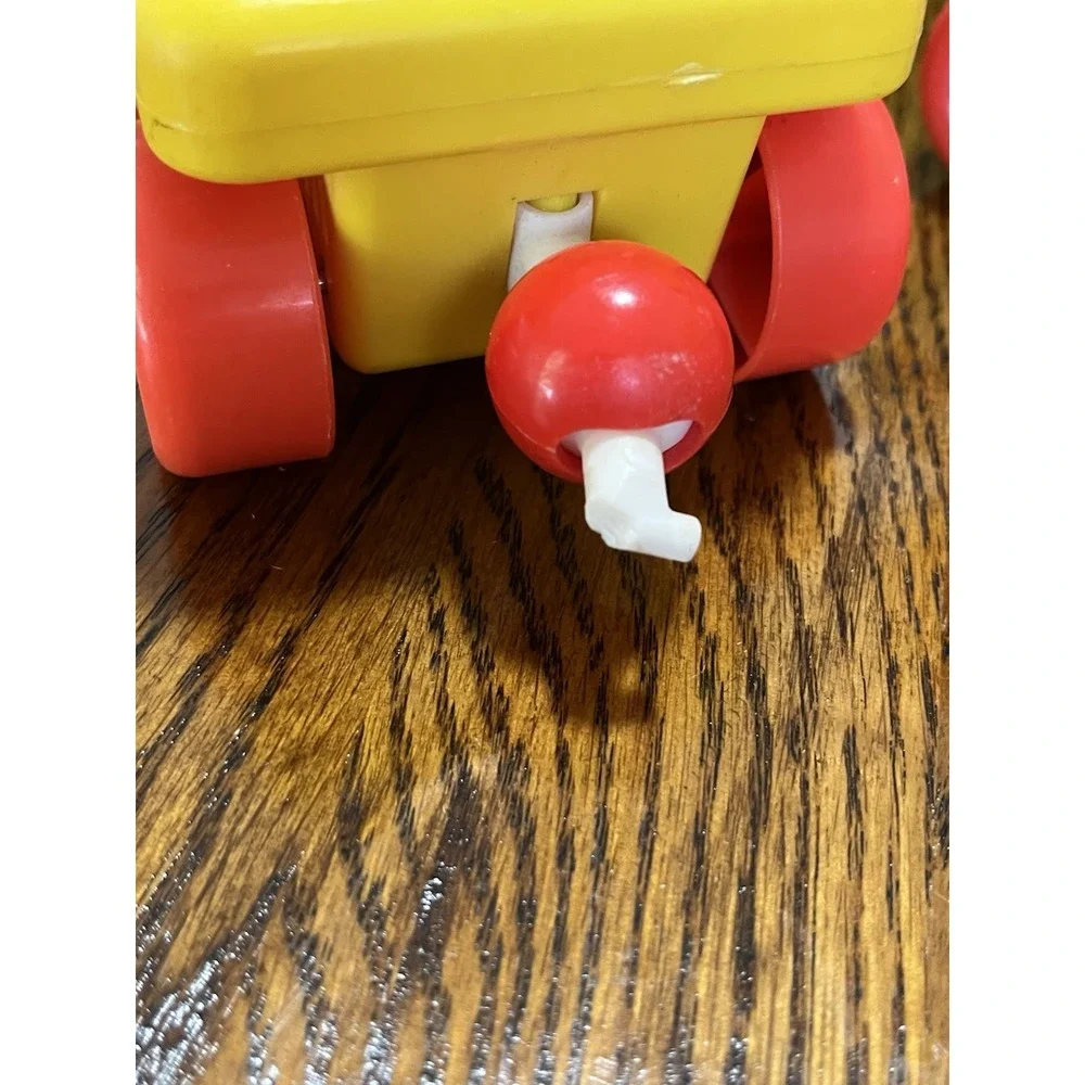 Vintage Fisher-Price Sesame Street Pull Toy Train Big Bird Elmo Ernie READ